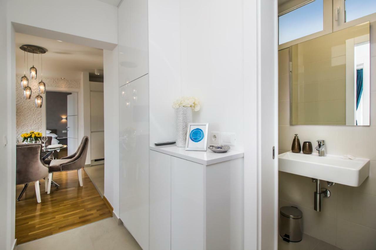 Mar Adentro Makarska Apartamento Exterior foto